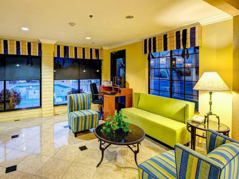 Holiday Inn Express San Diego - Rancho Bernardo, An Ihg Hotel Luaran gambar
